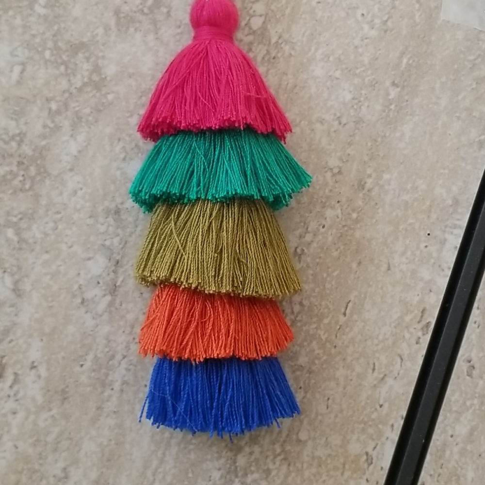 Sale! Mala Tassel Yoga Necklace multi colored - Picture 3 of 7